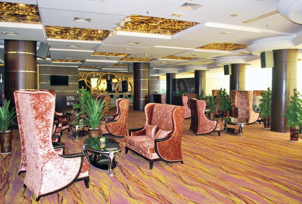 Huarui Danfeng Jianguo Hotel Yueyang Exterior foto