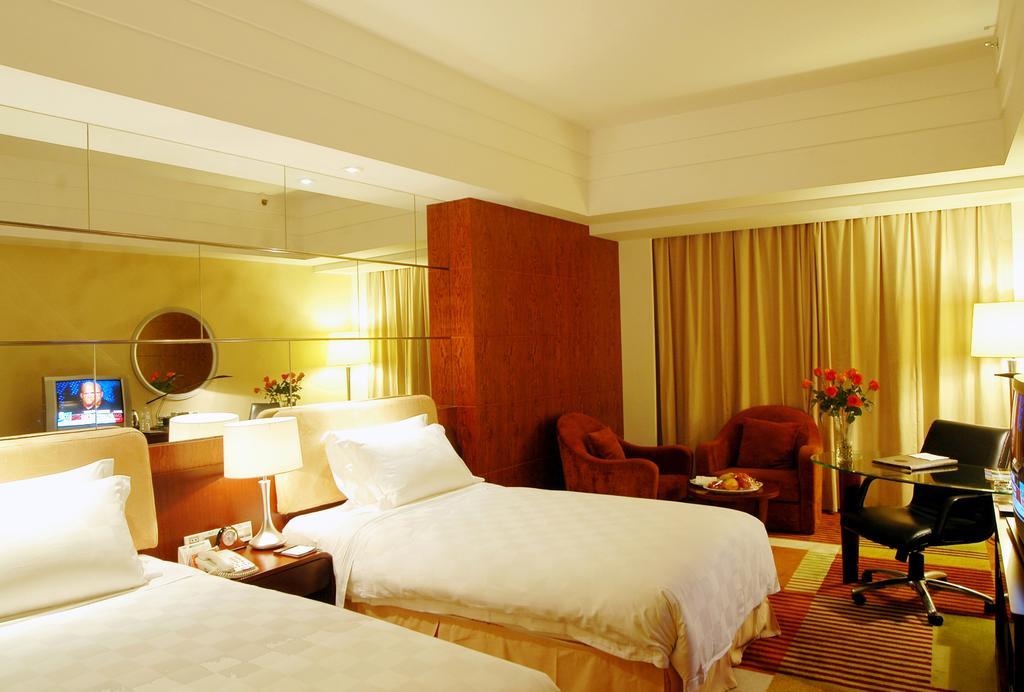 Huarui Danfeng Jianguo Hotel Yueyang Habitación foto