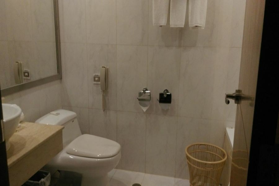Huarui Danfeng Jianguo Hotel Yueyang Exterior foto